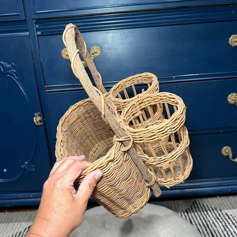 Vintage Wicker Rattan Wine Bottle Caddy 3 Compartment Branch Handle Boho Basket‎